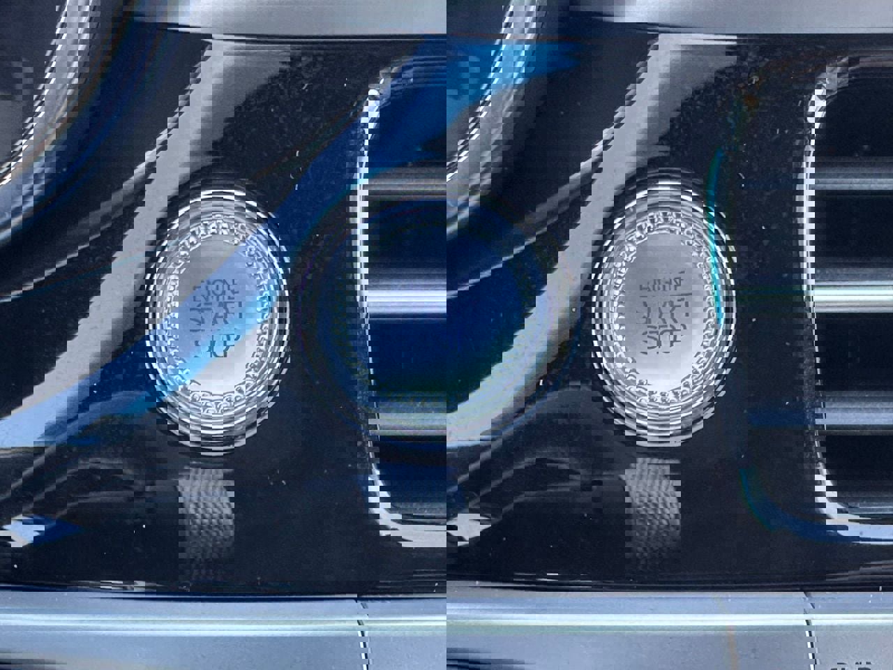 Used 2025 Genesis G70 3.3T Advanced w/ Sport Prestige Package image 30