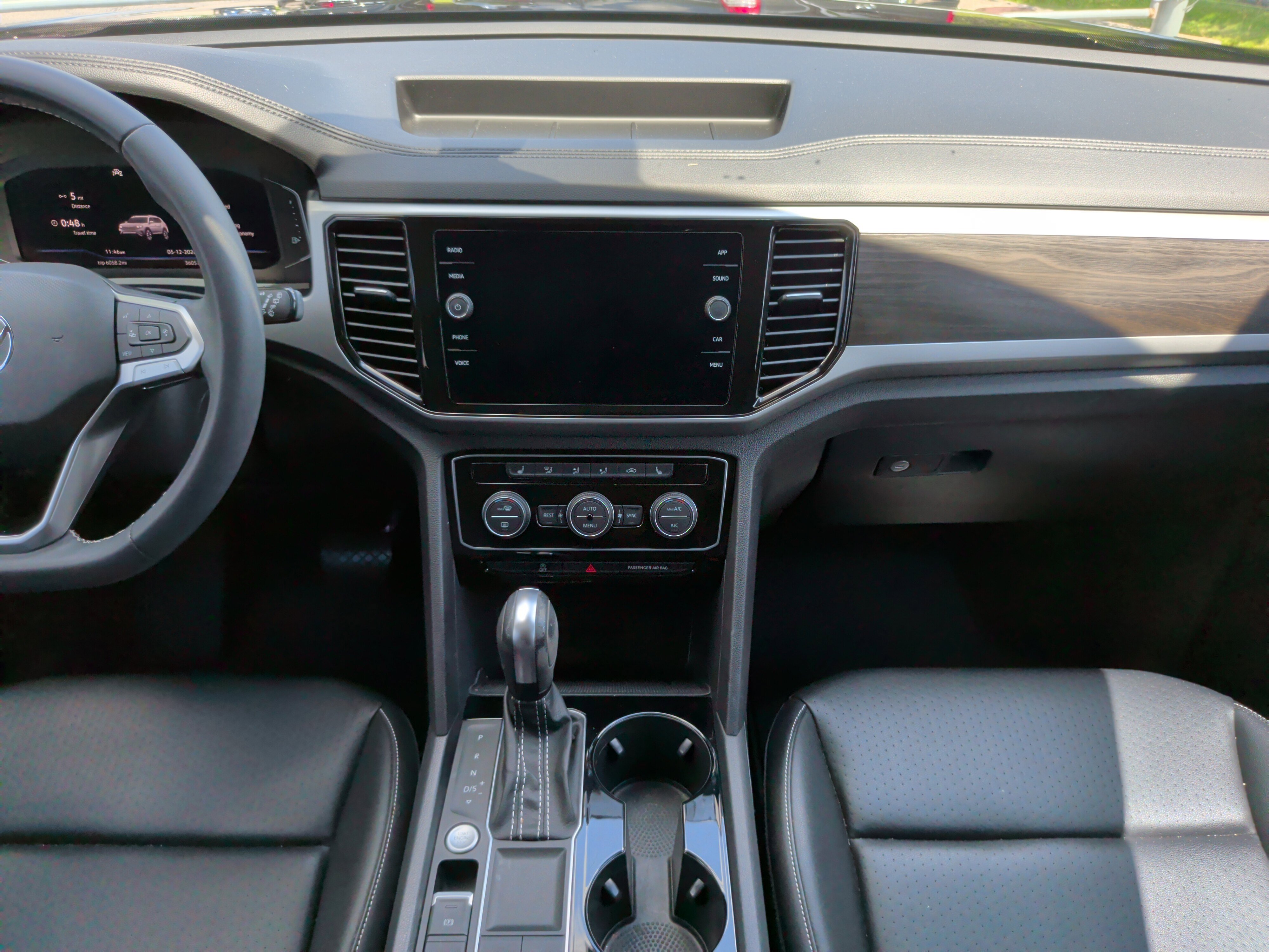 Used 2023 Volkswagen Atlas SE FWD image 30