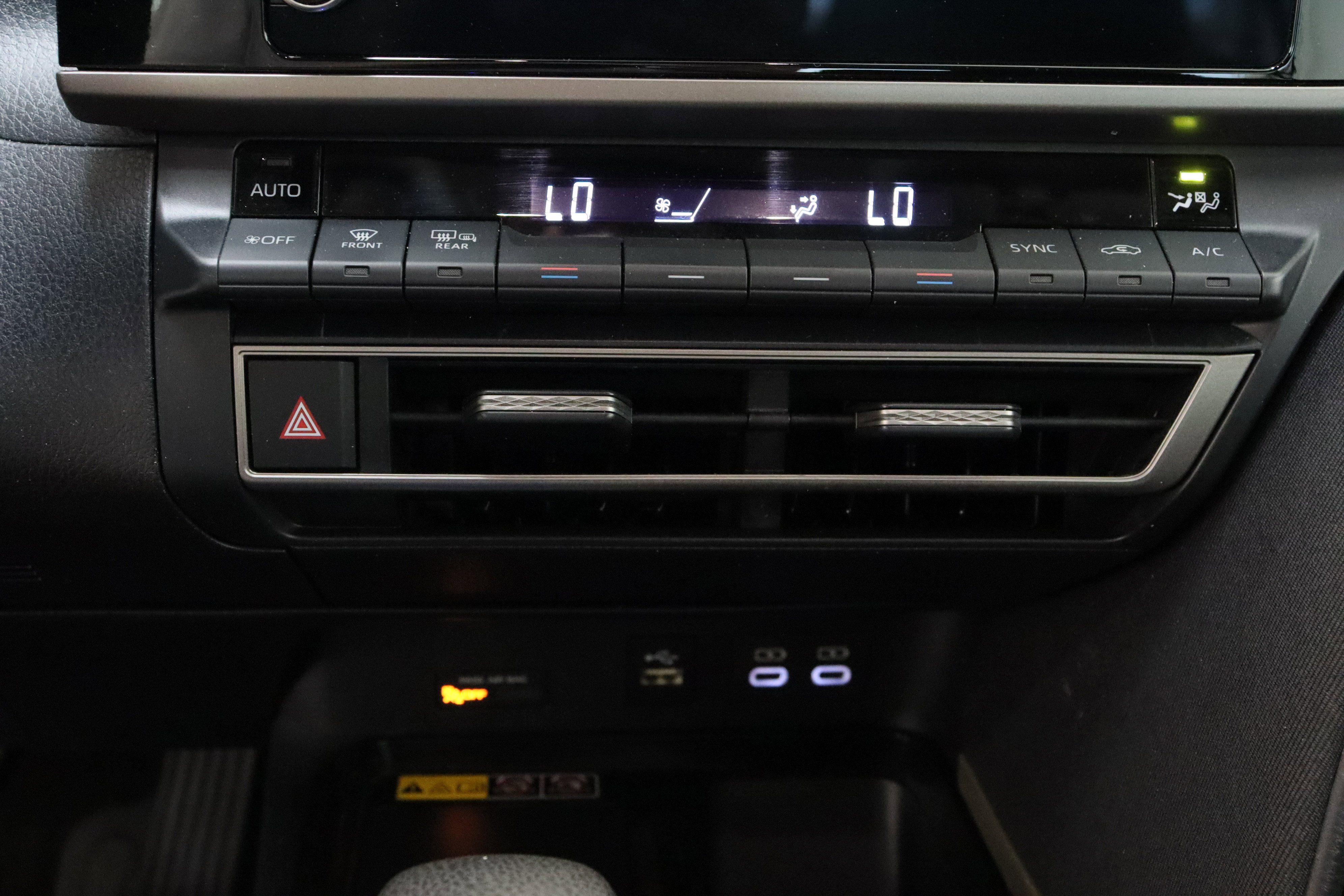 Certified 2025 Toyota Camry LE FWD image 19