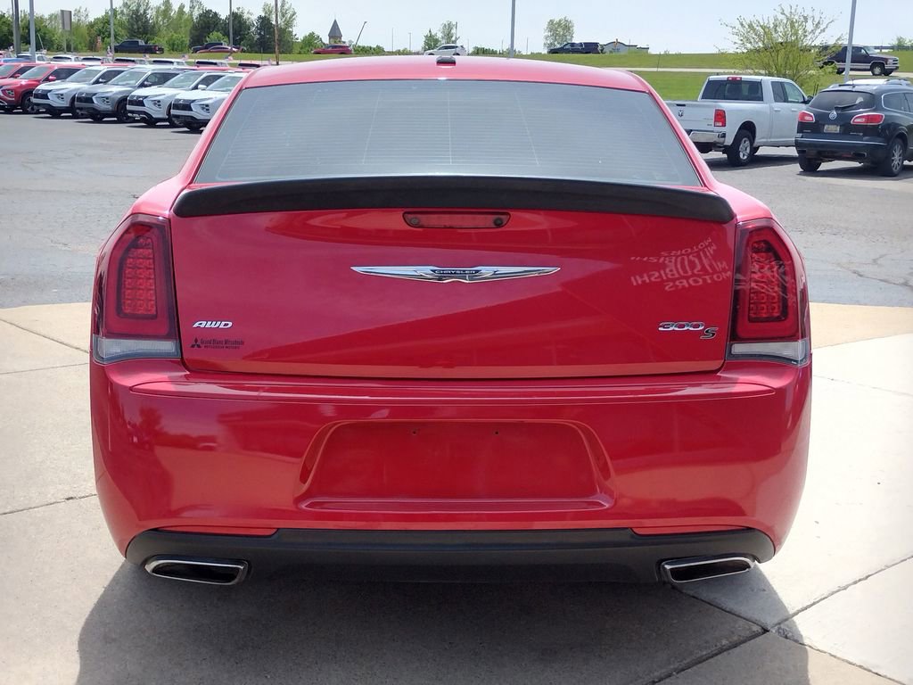 Used 2016 Chrysler 300 S AWD/4WD image 6