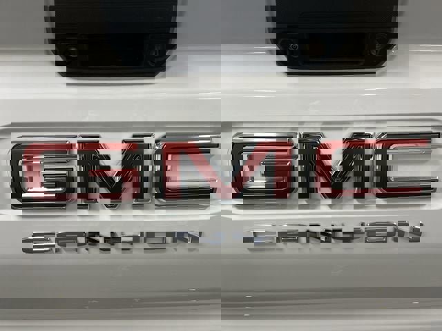 Used 2024 GMC Canyon AT4X w/ AT4X AEV Edition image 30