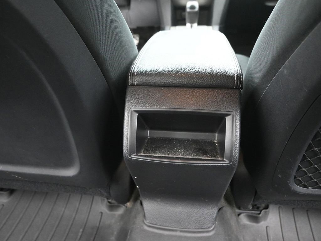 Used 2014 Subaru Legacy 2.5i Sport image 2