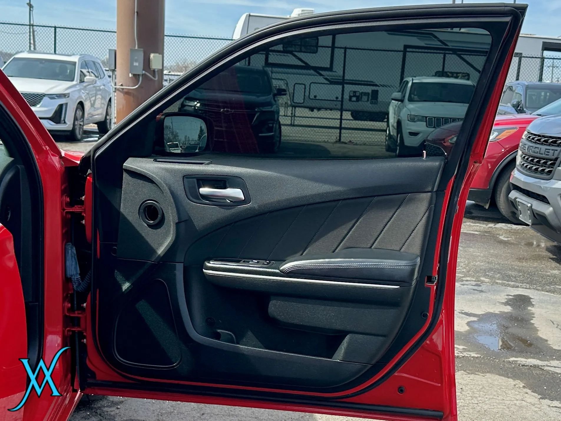 Used 2022 Dodge Charger SXT RWD image 16
