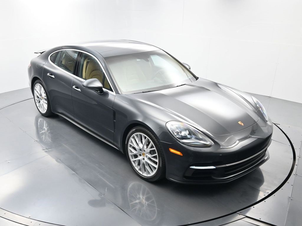 Used 2018 Porsche Panamera 4S image 41
