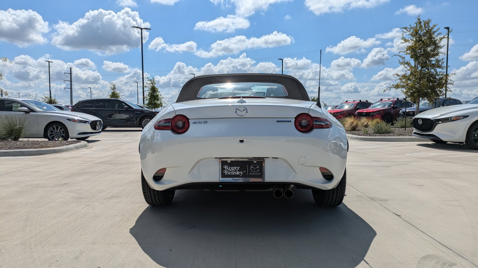 New 2026 MAZDA MX-5 Miata Grand Touring RWD image 6
