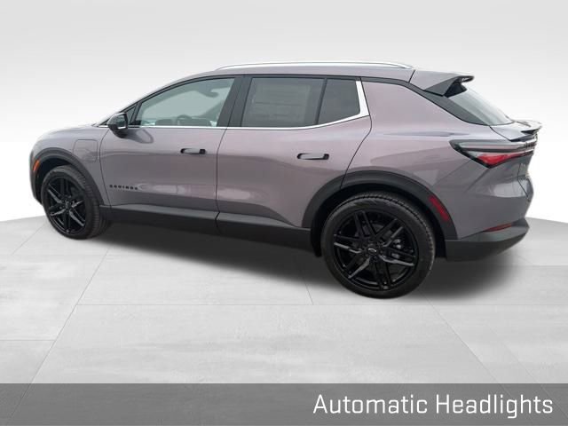 Used 2026 Chevrolet Equinox EV LT w/ LPO, Blackout Package image 10