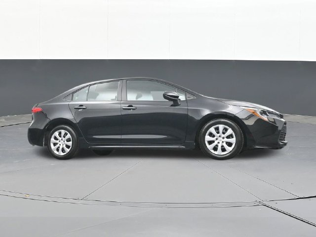 Used 2026 Toyota Corolla LE FWD image 46
