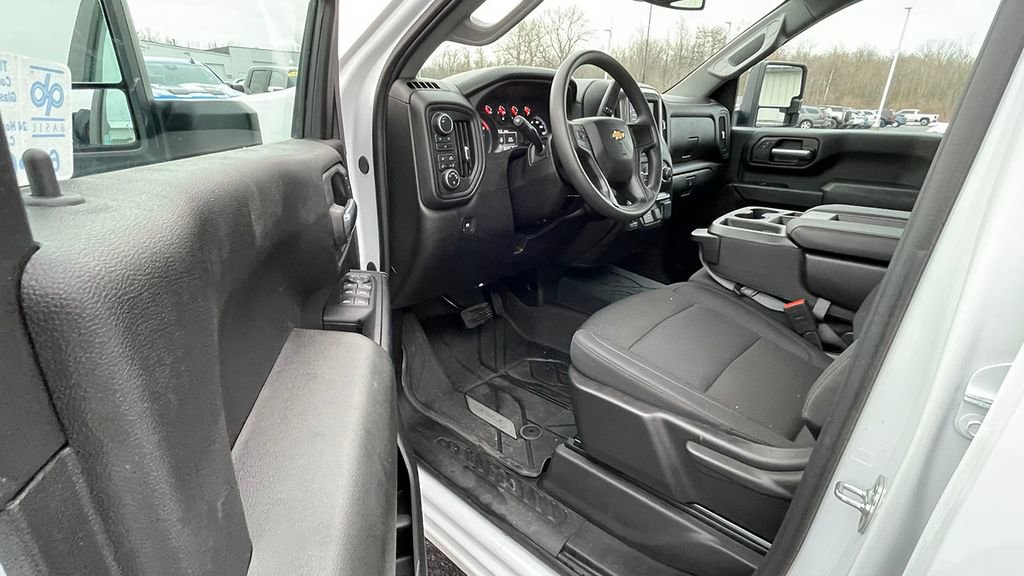 Used 2025 Chevrolet Silverado 2500 W/T w/ WT/CX Safety Package image 13