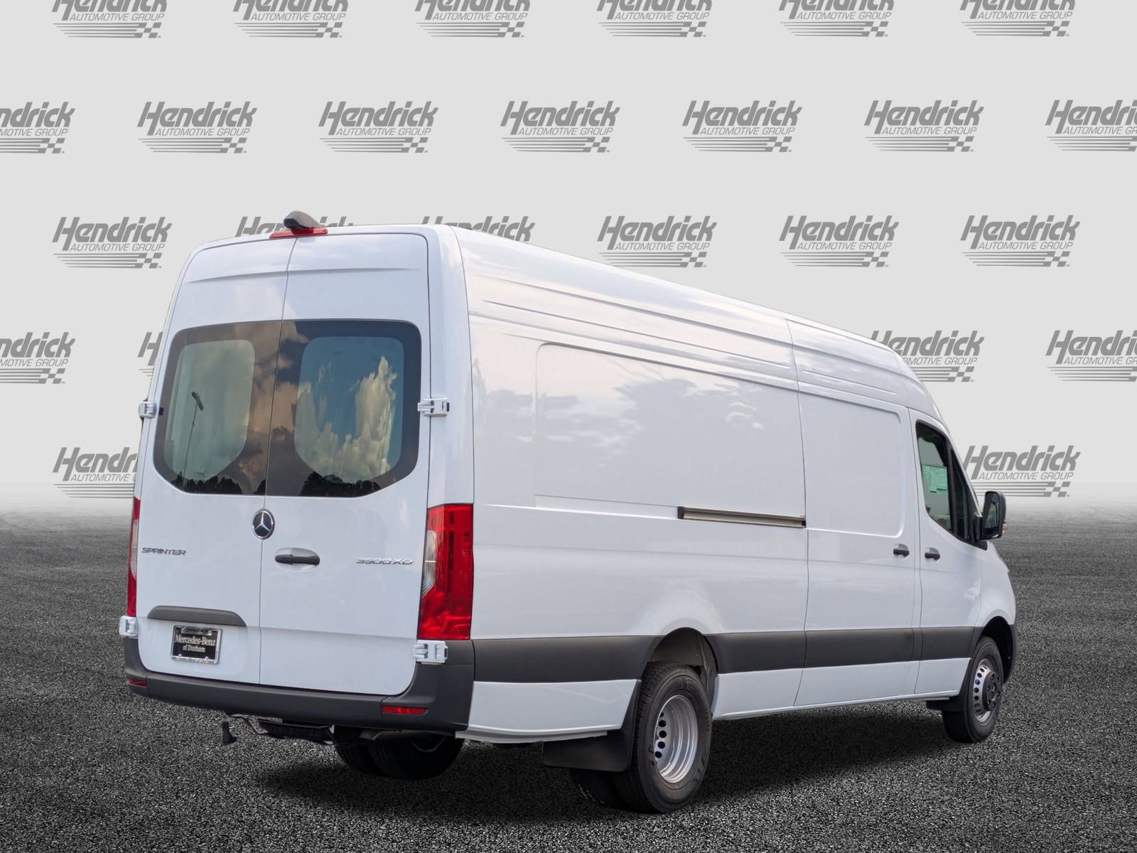 New 2025 Mercedes-Benz Sprinter 3500 image 10