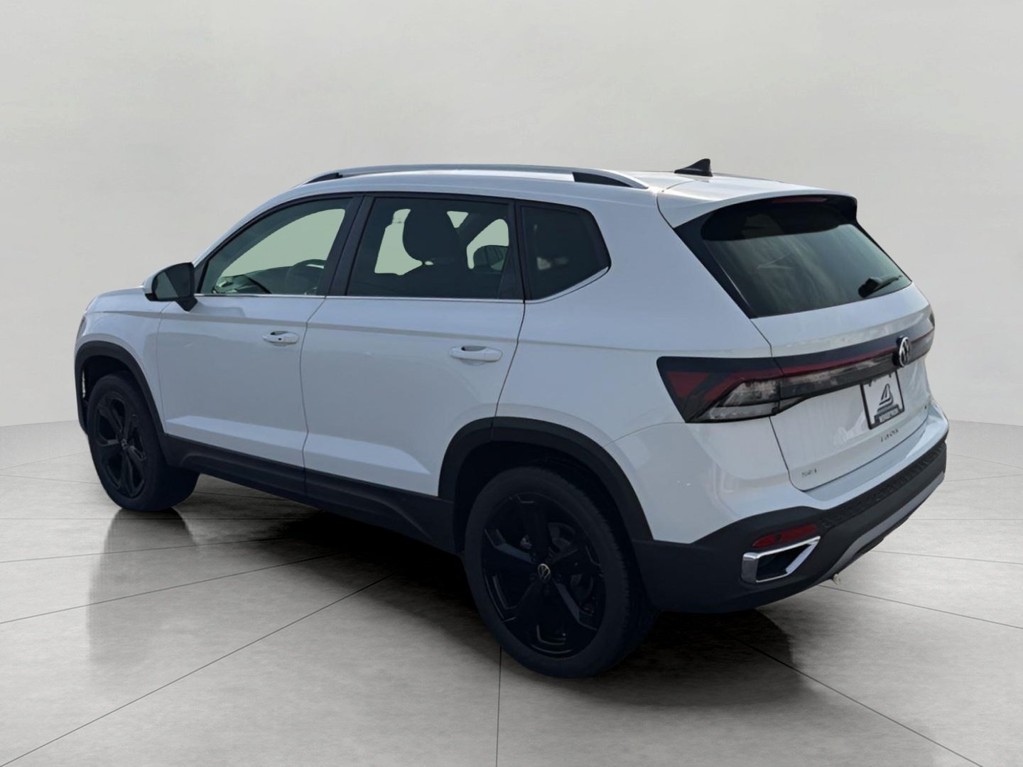 New 2026 Volkswagen Taos SEL AWD/4WD image 5
