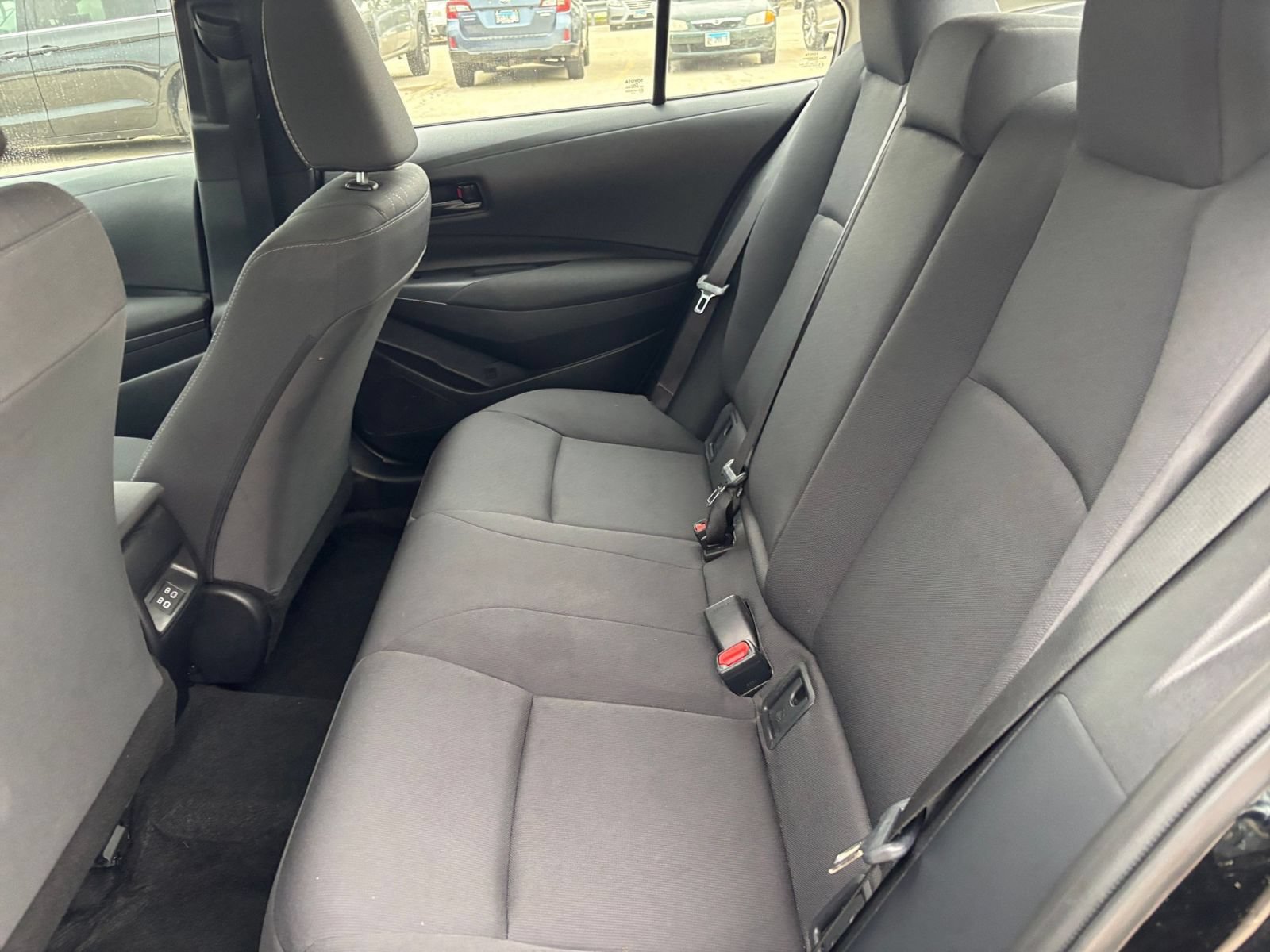 Used 2025 Toyota Corolla LE FWD image 23