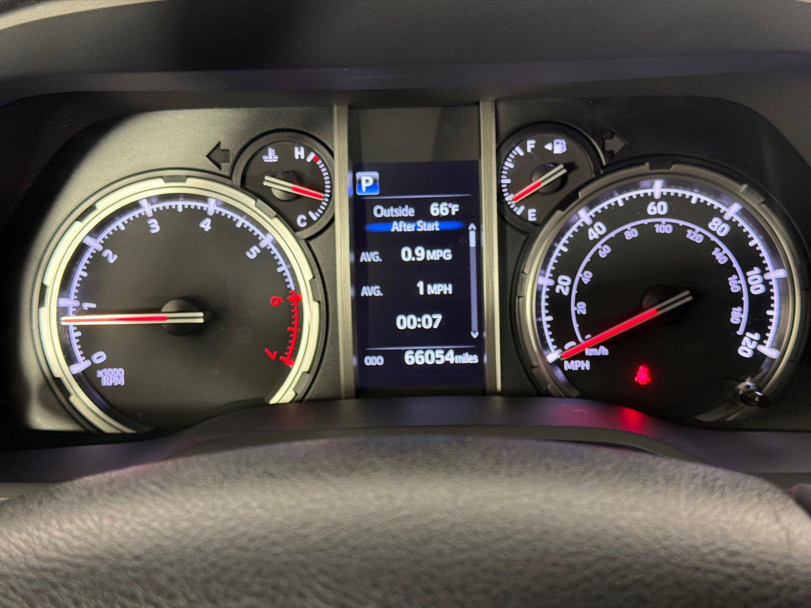 Used 2024 Toyota 4Runner TRD Off-Road Premium w/ Off Road Premium Plus Package AWD/4WD image 30