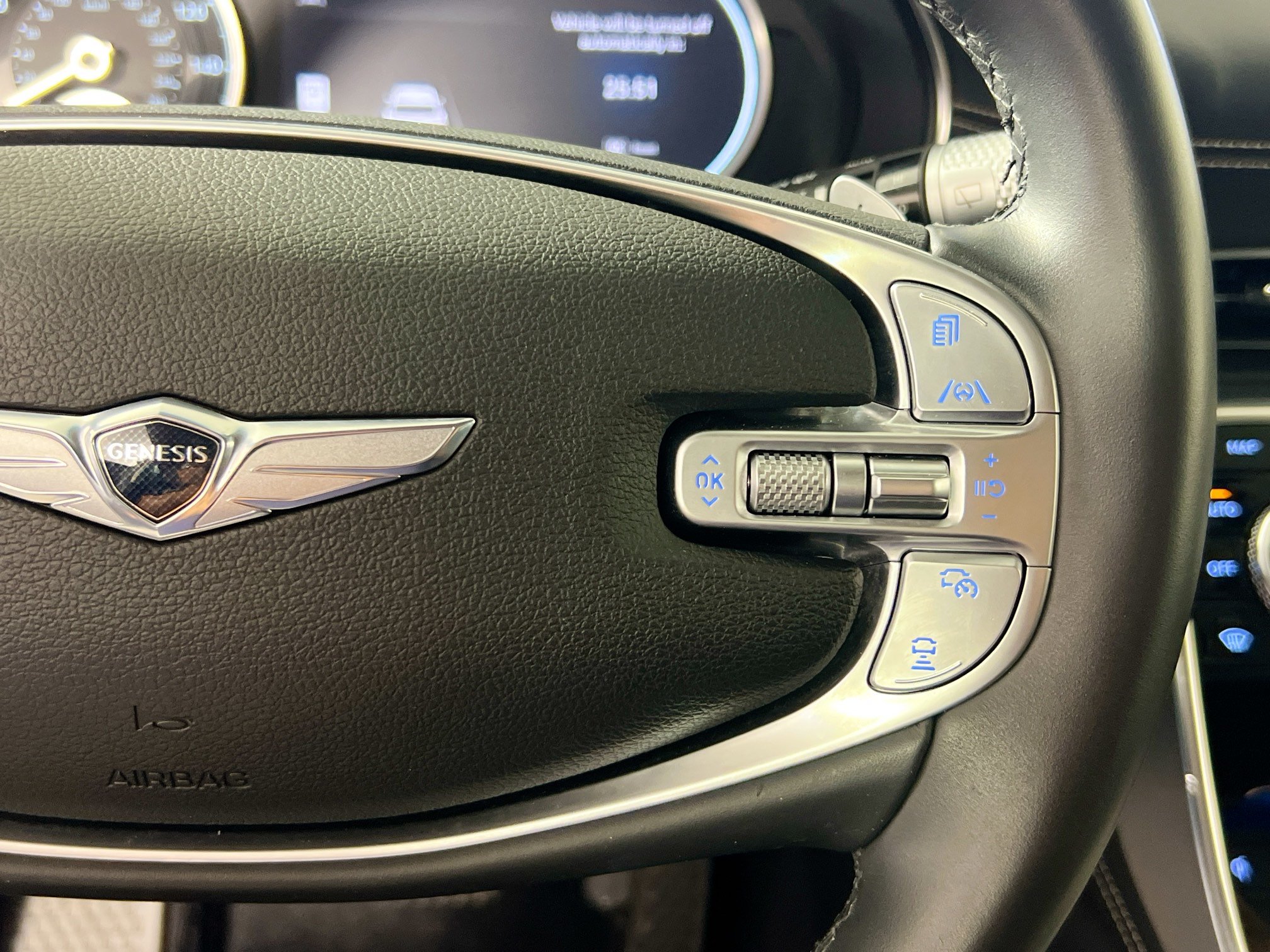 Used 2024 Genesis GV80 2.5T AWD/4WD image 19