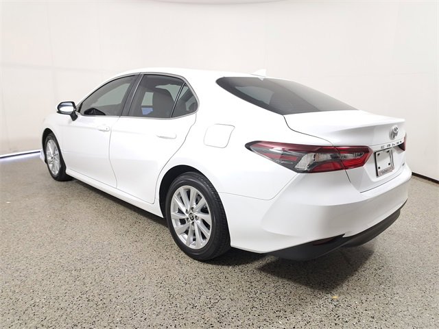 Used 2023 Toyota Camry LE image 7