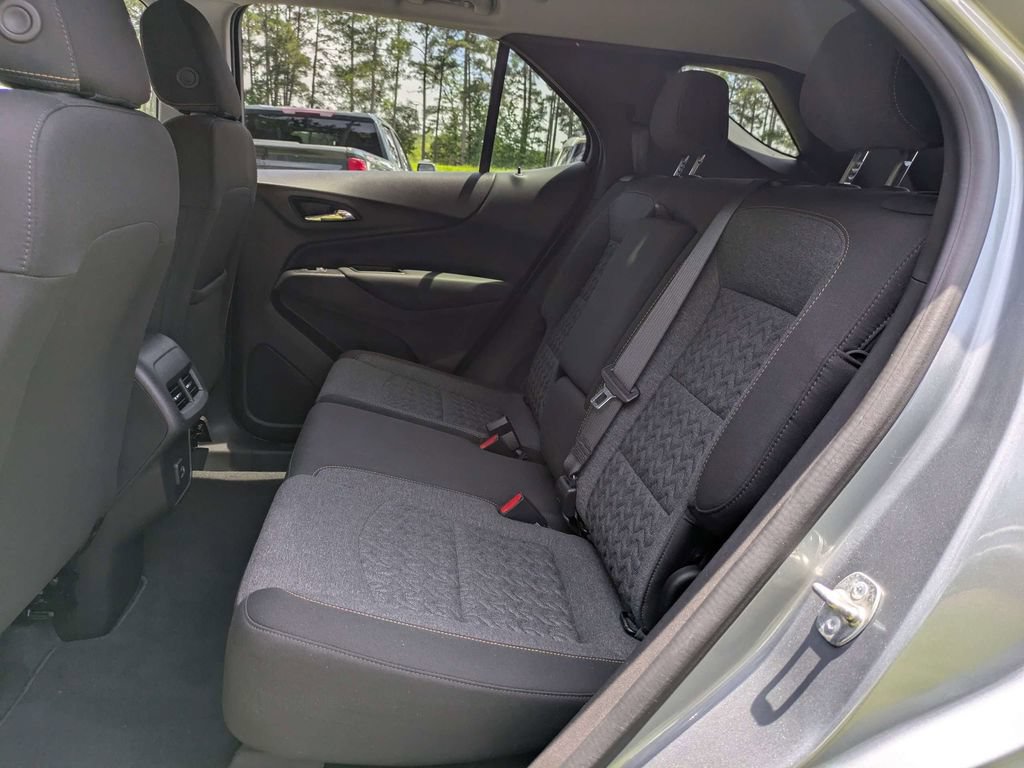 Used 2024 Chevrolet Equinox LT FWD image 15