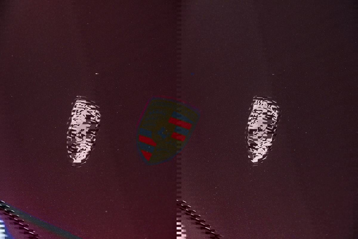 Used 2021 Porsche Taycan 4S w/ Premium Package image 48