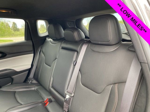 Used 2023 Jeep Compass Limited AWD/4WD image 3