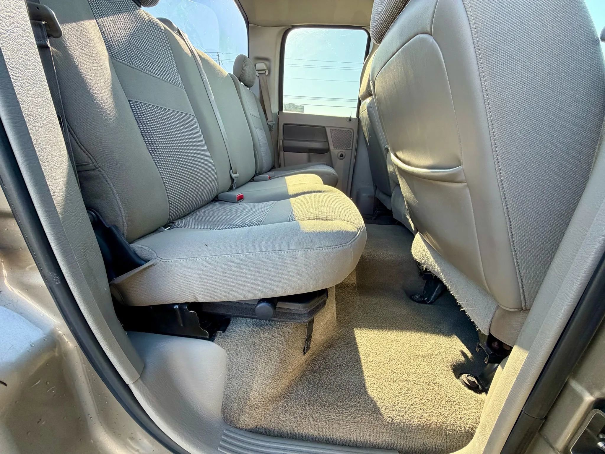 Used 2006 Dodge Ram 2500 Truck SLT w/ Trailer Tow Group image 16