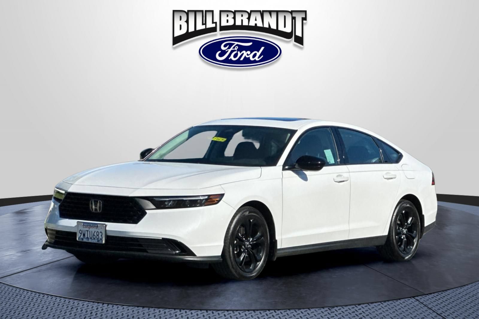 Used 2025 Honda Accord SE image 7