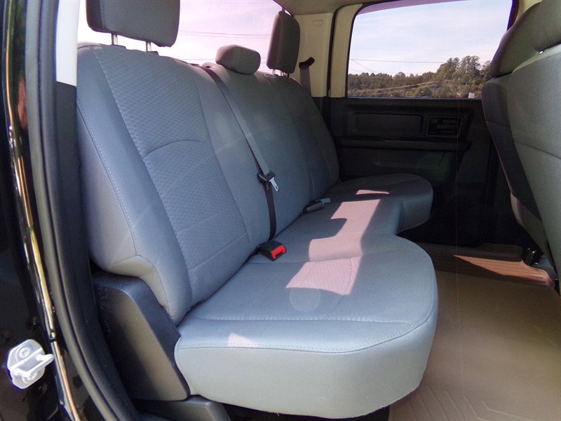 Used 2015 RAM 1500 Express AWD/4WD image 35