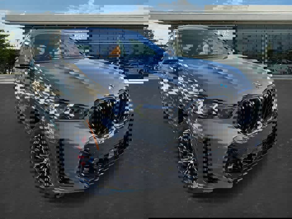 New 2026 BMW X6 xDrive40i