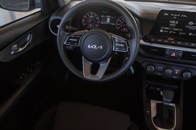 Used 2024 Kia Forte LXS image 25