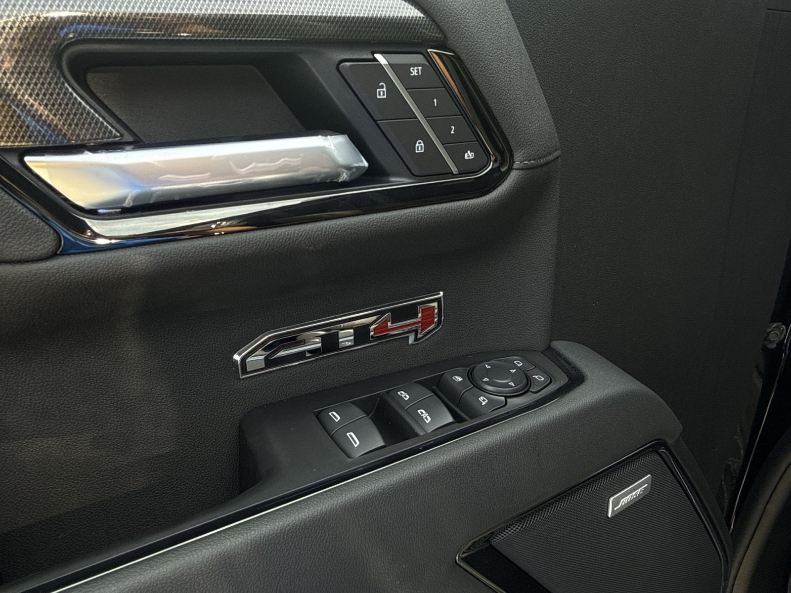 New 2026 GMC Sierra 1500 AT4 w/ AT4 Premium Package AWD/4WD image 15