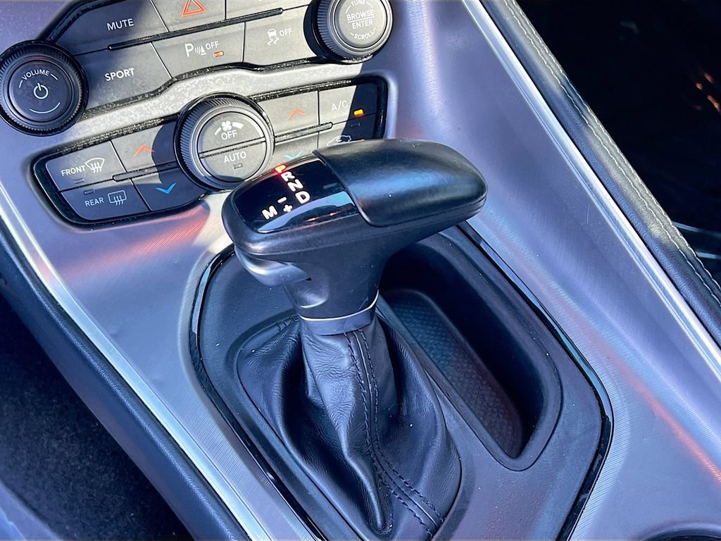 Used 2022 Dodge Challenger GT RWD image 16