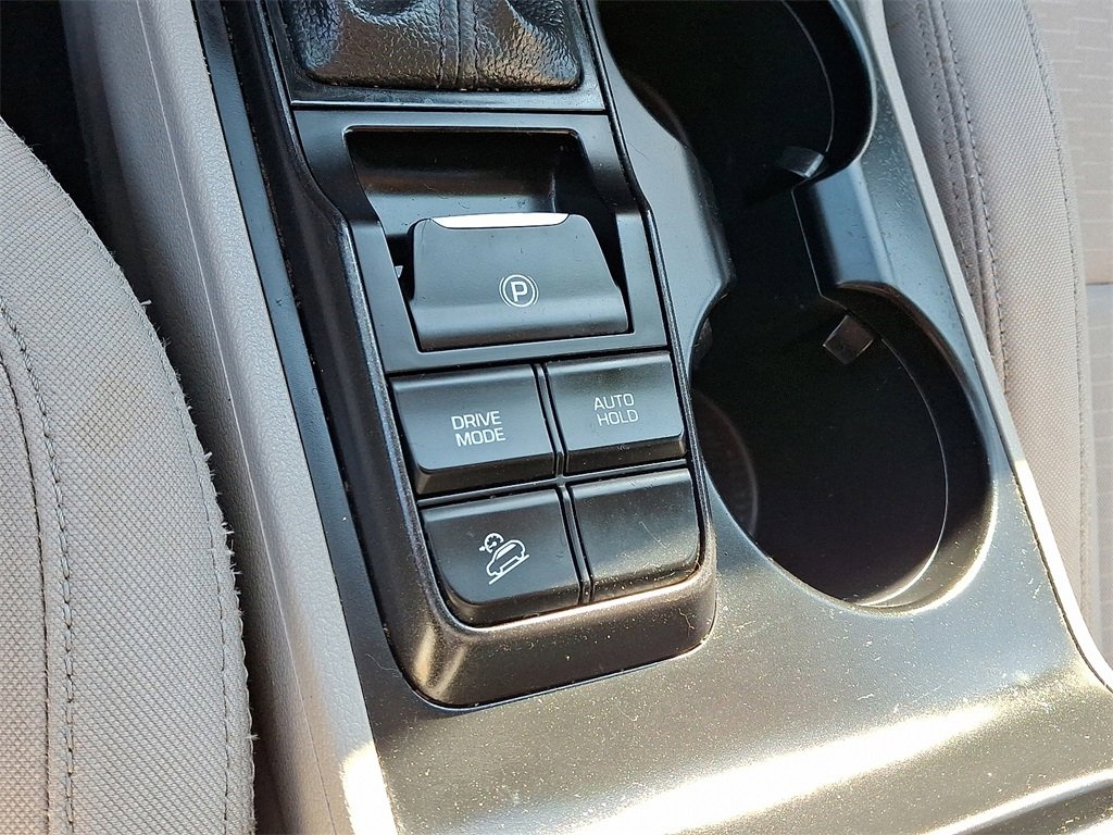 Used 2019 Hyundai Tucson SE image 24
