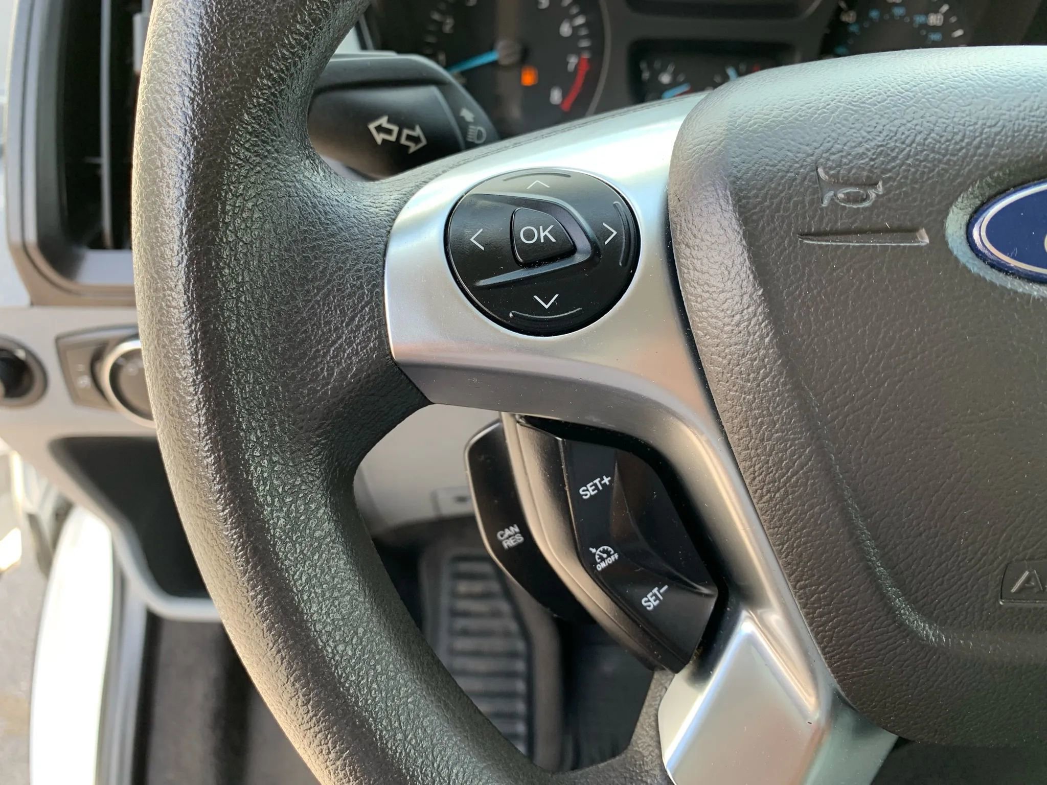Used 2016 Ford Transit 350 XLT RWD image 13