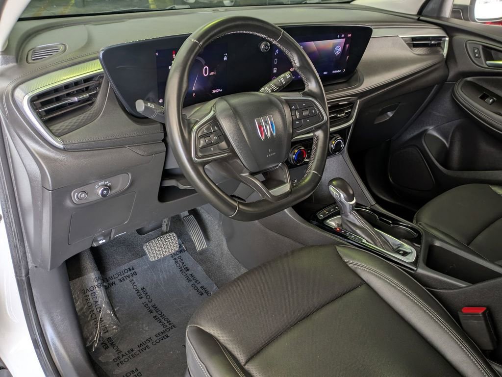 Used 2024 Buick Encore GX Sport Touring image 14