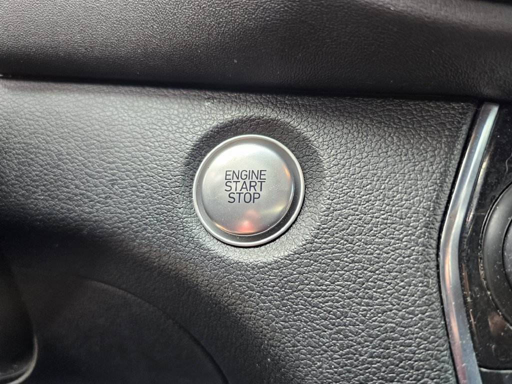 Used 2019 Hyundai Santa Fe SEL w/ Cargo Package FWD image 22