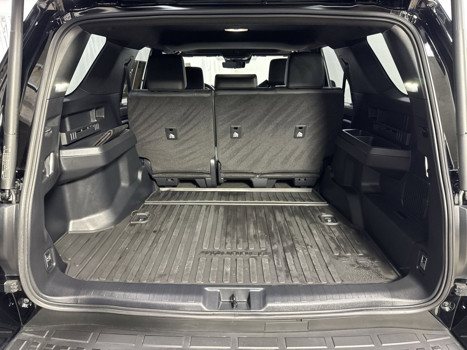 Used 2025 Toyota 4Runner TRD Off-Road Premium w/ Tow Technology Package image 30