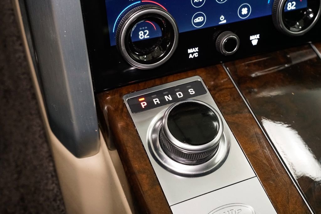 Used 2020 Land Rover Range Rover HSE image 27