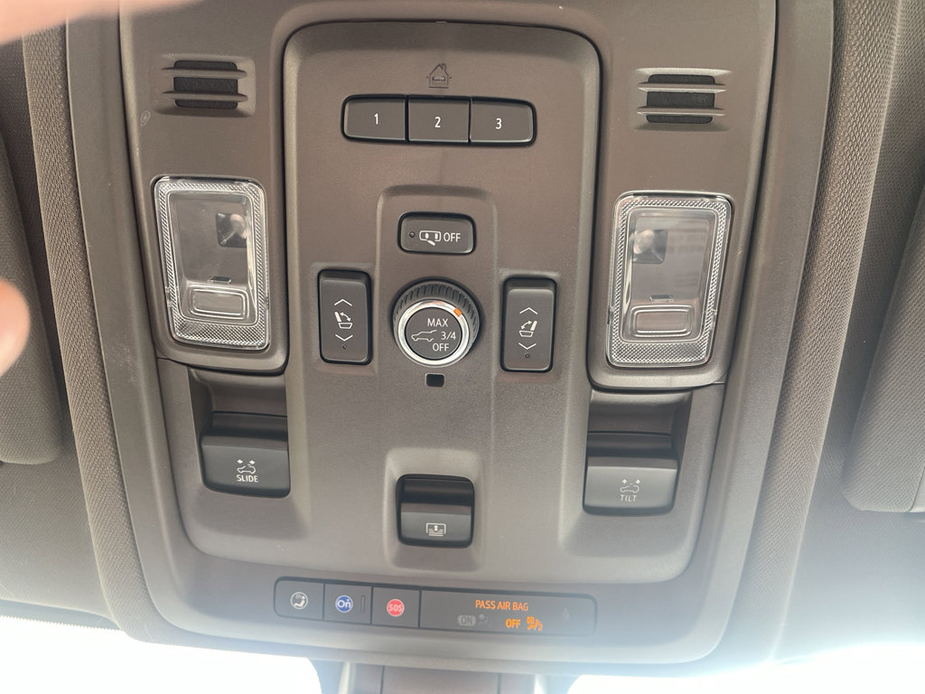 Used 2022 Chevrolet Suburban Z71 w/ Z71 Off-Road Package image 37