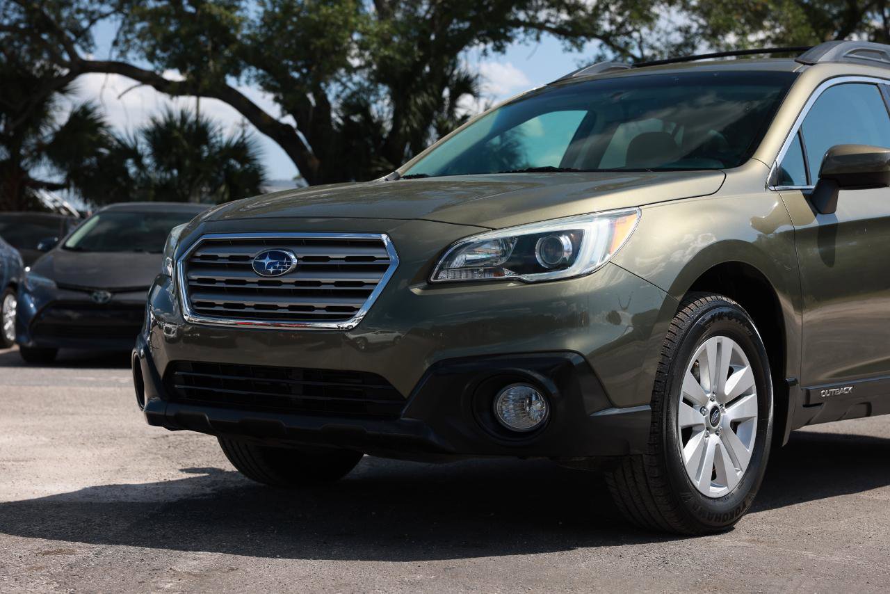 Used 2015 Subaru Outback 2.5i Premium AWD/4WD image 23