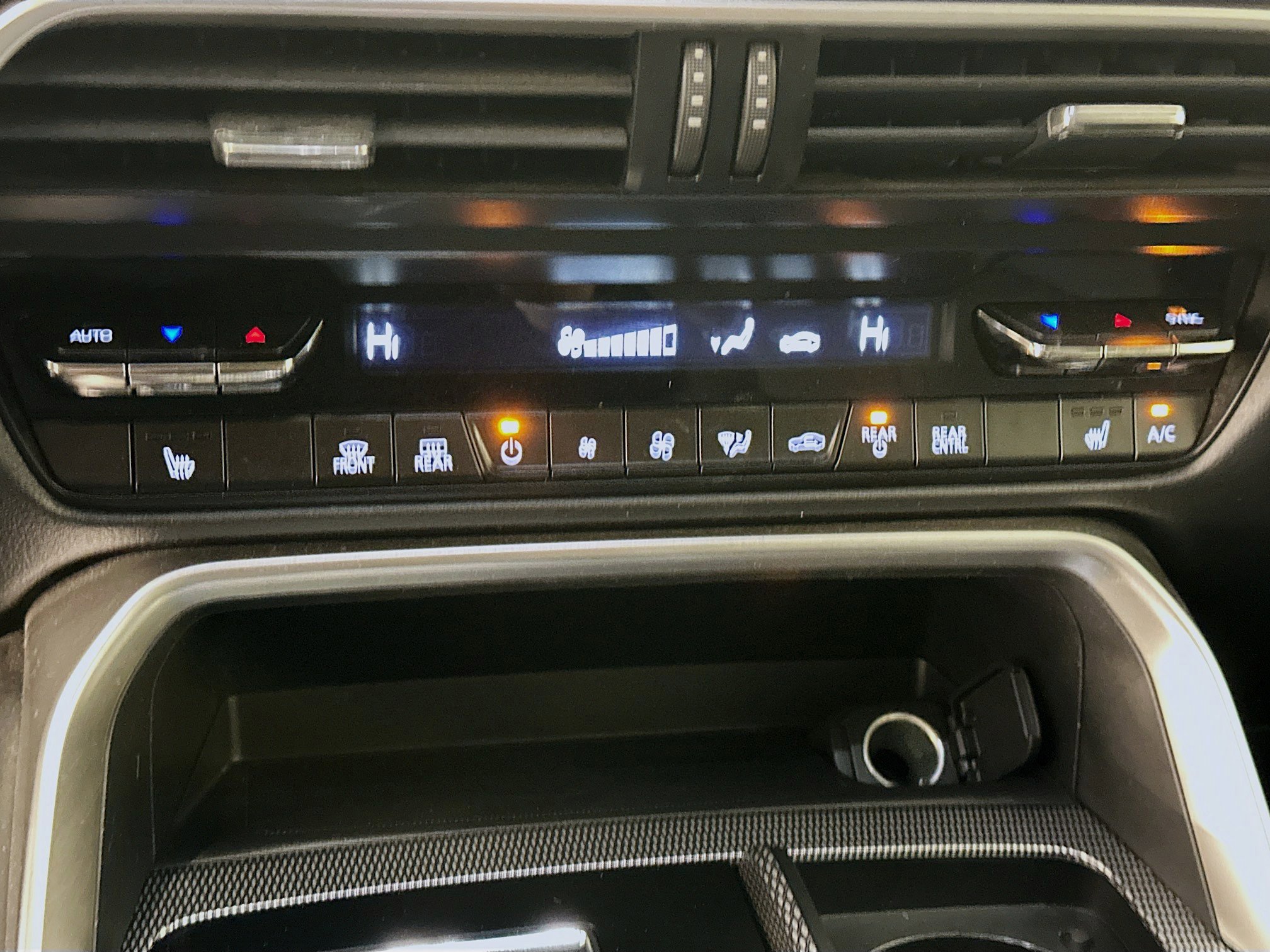 Used 2024 MAZDA CX-90 3.3 Turbo w/ Premium Package image 24