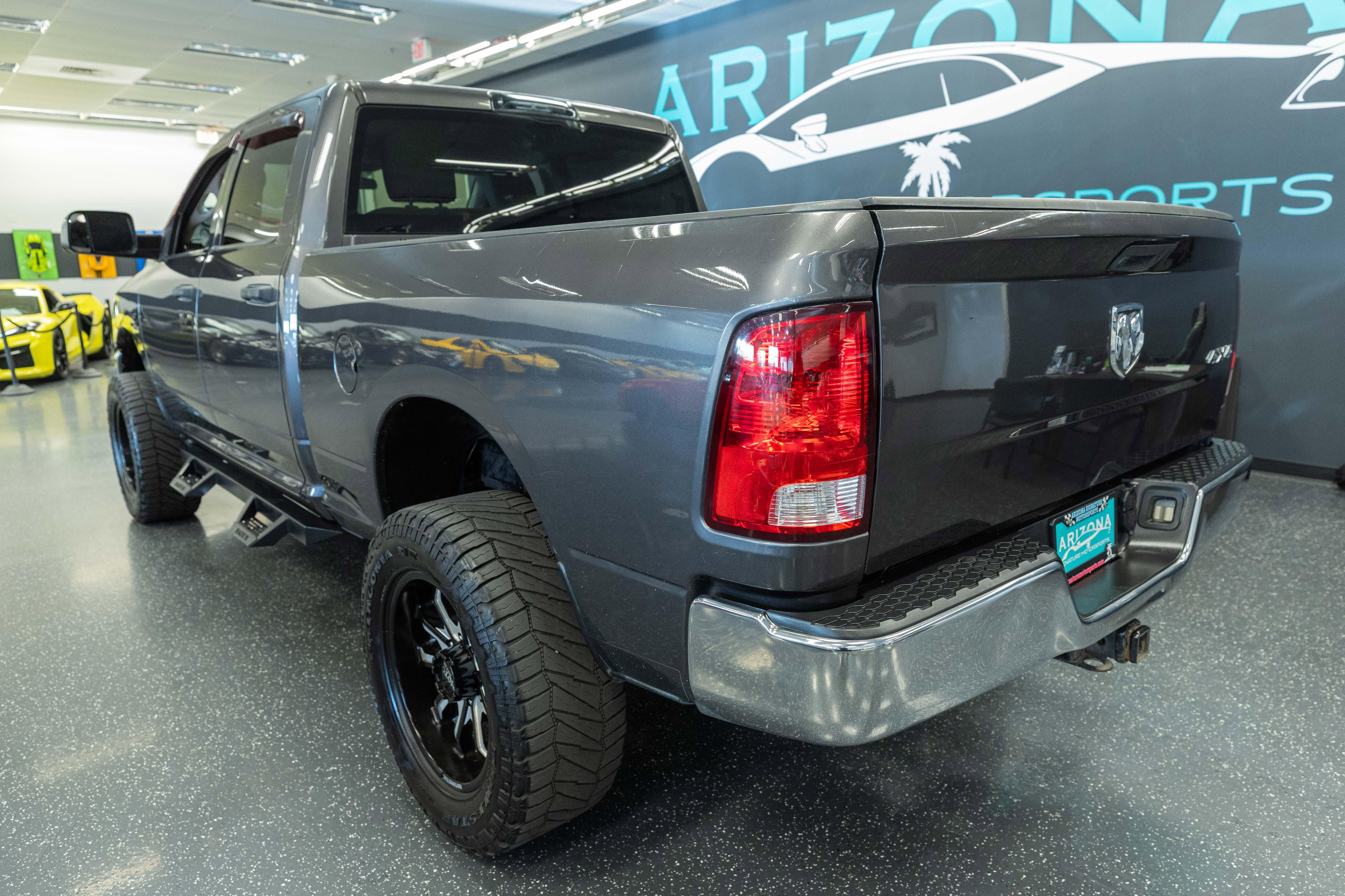Used 2018 RAM 2500 Tradesman w/ Chrome Appearance Group AWD/4WD image 15