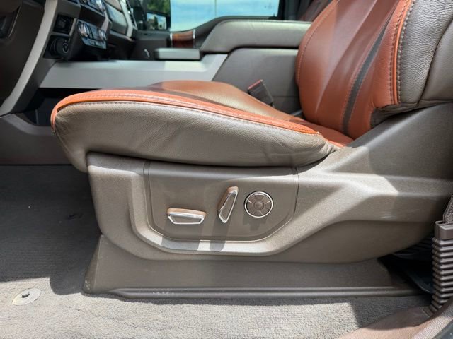 Used 2020 Ford F250 King Ranch w/ King Ranch Ultimate Package AWD/4WD image 9