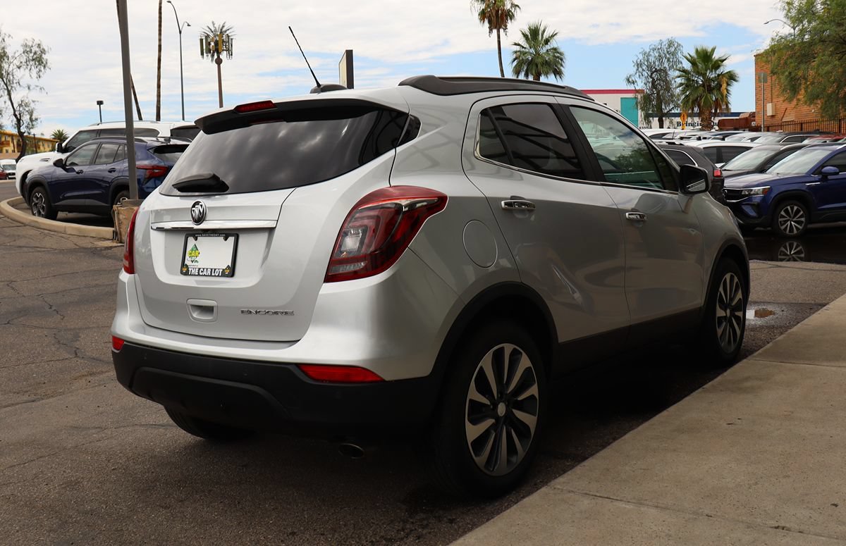Used 2021 Buick Encore Preferred w/ Safety Package II FWD image 13