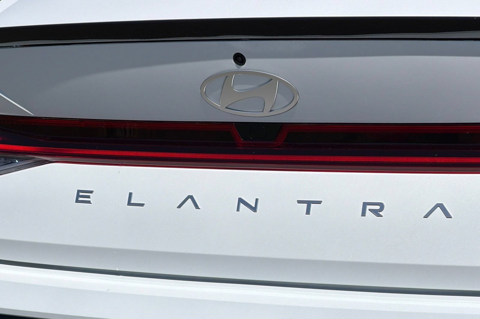New 2026 Hyundai Elantra SEL Sport Premium FWD image 24