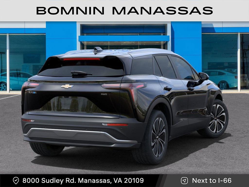 New 2025 Chevrolet Blazer EV LT image 4