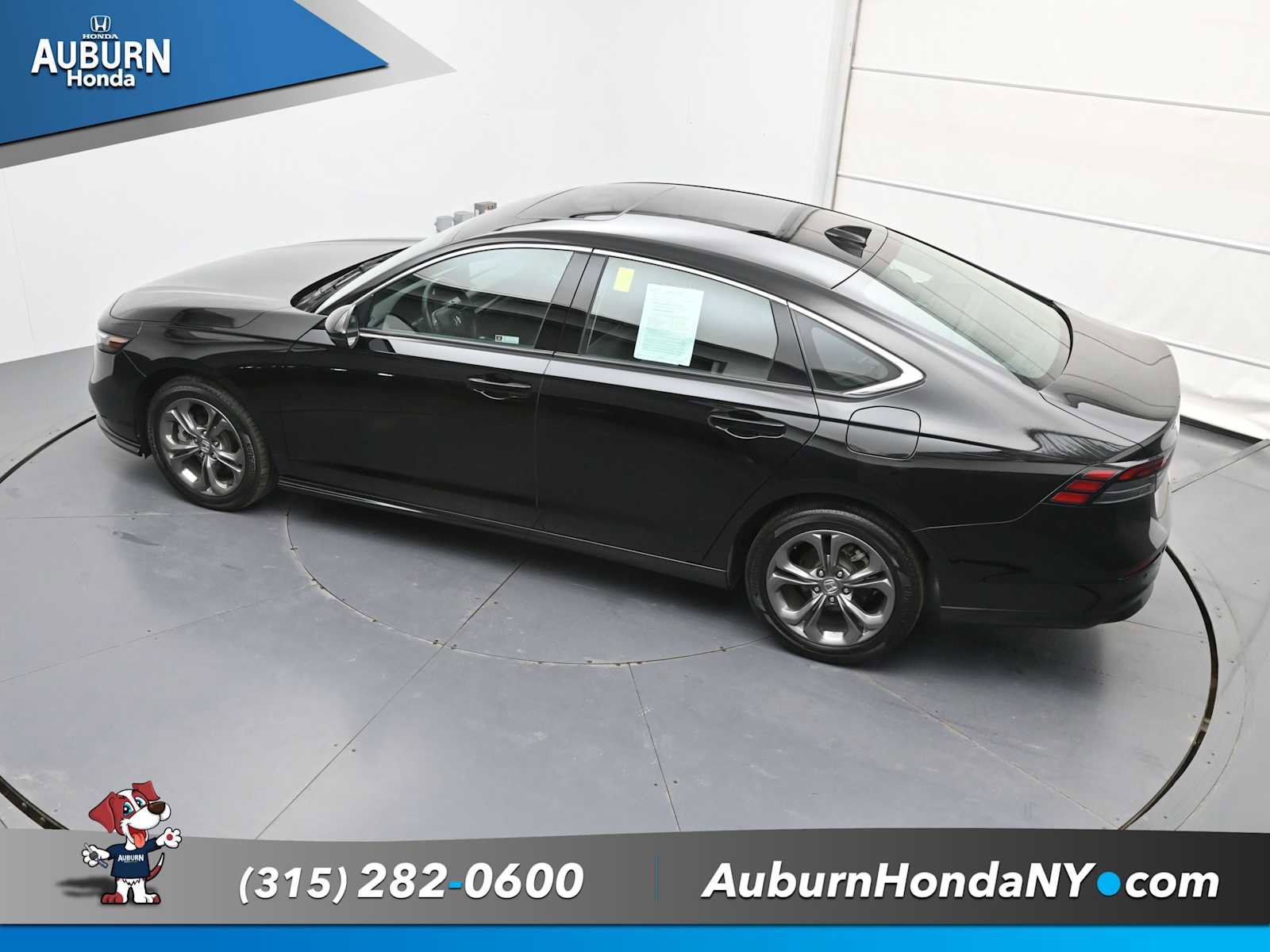 Used 2023 Honda Accord EX-L image 26