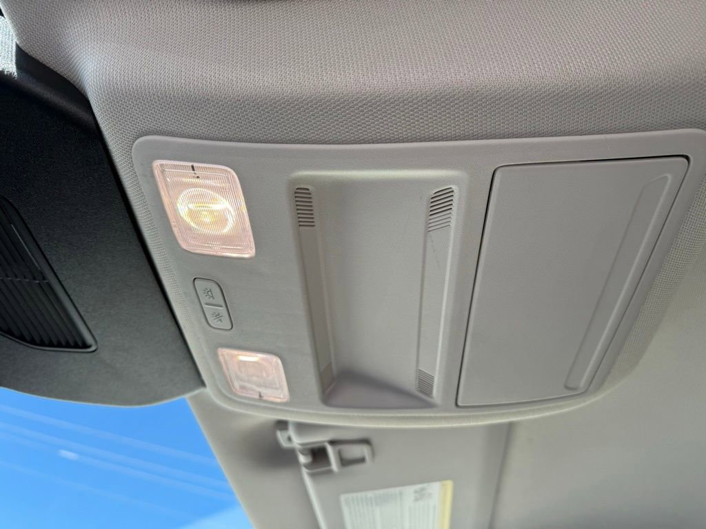 Used 2022 Ford Escape SE w/ Cold Weather Package image 36