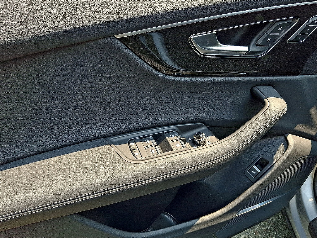 New 2026 Audi Q8 Premium Plus AWD/4WD image 13