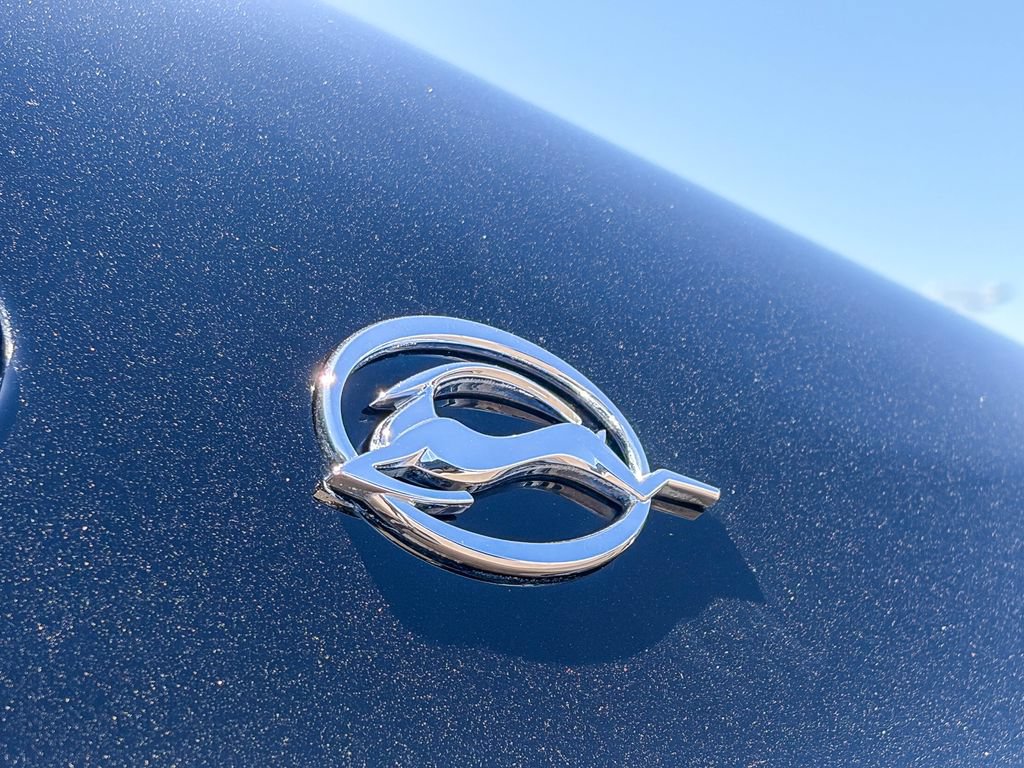 Used 2017 Chevrolet Impala Premier FWD image 11