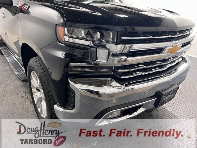 Used 2021 Chevrolet Silverado 1500 LTZ w/ LTZ Premium Package image 9
