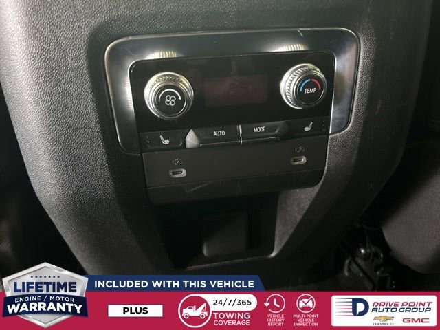 Used 2022 GMC Yukon SLT w/ SLT Luxury Package RWD image 29