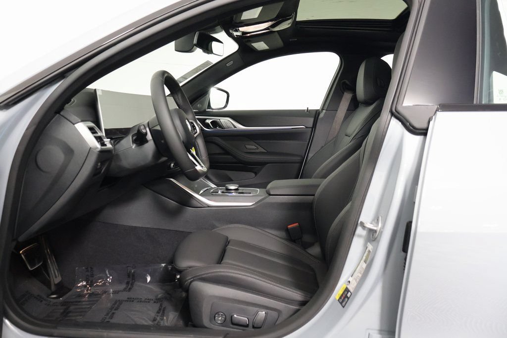 New 2026 BMW i4 eDrive40 w/ M Sport Package RWD image 5