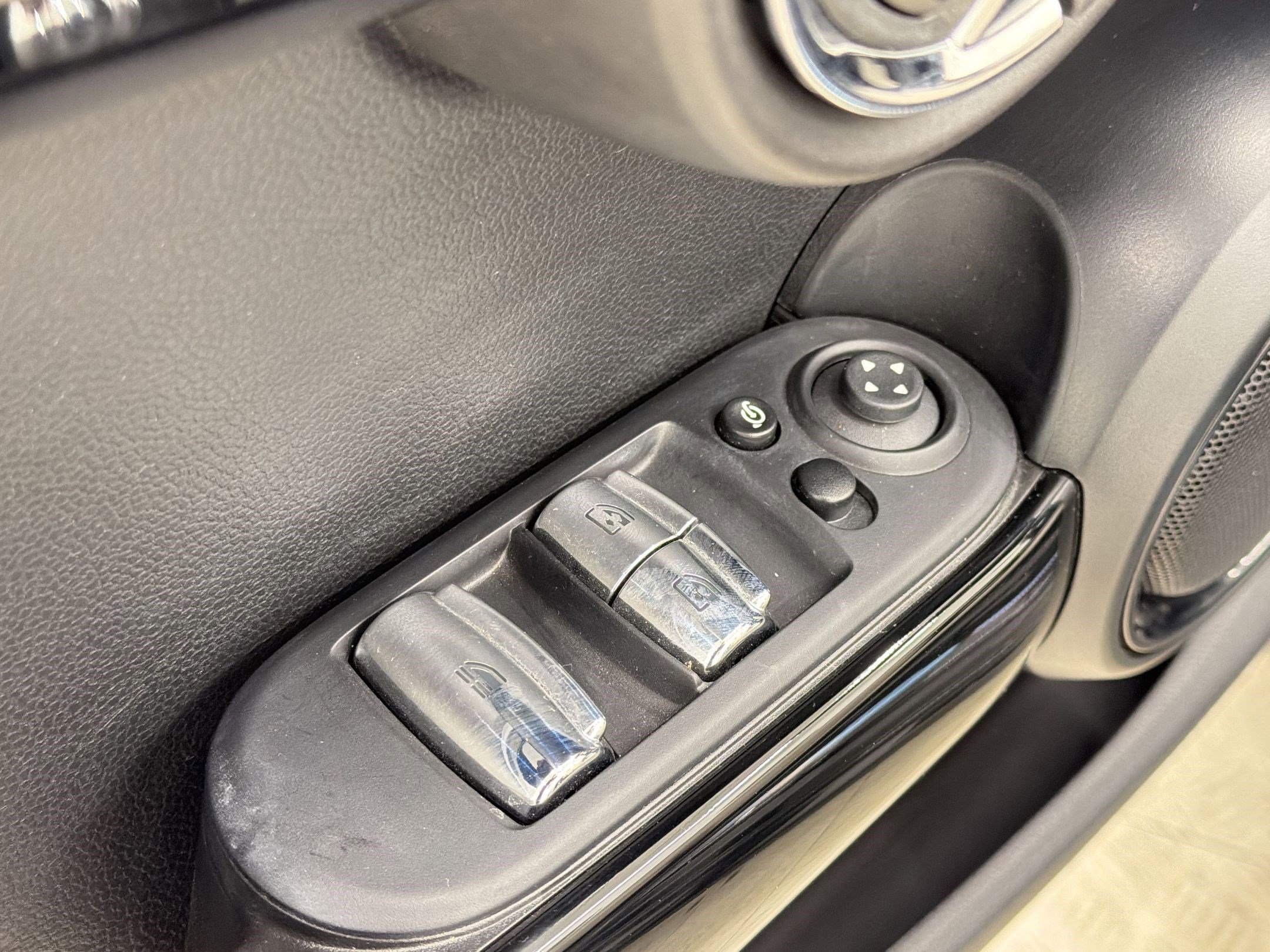 Used 2024 MINI Cooper John Cooper Works FWD image 19